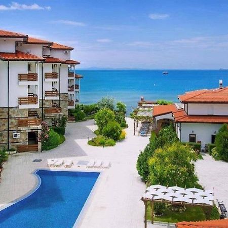 Robinson Beach Apartments Burgas-provinsen Eksteriør bilde