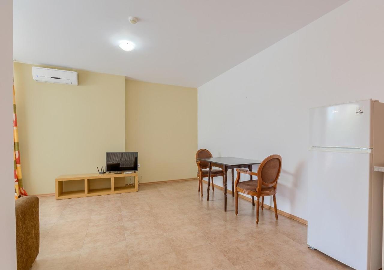Robinson Beach Apartments Burgas-provinsen Eksteriør bilde