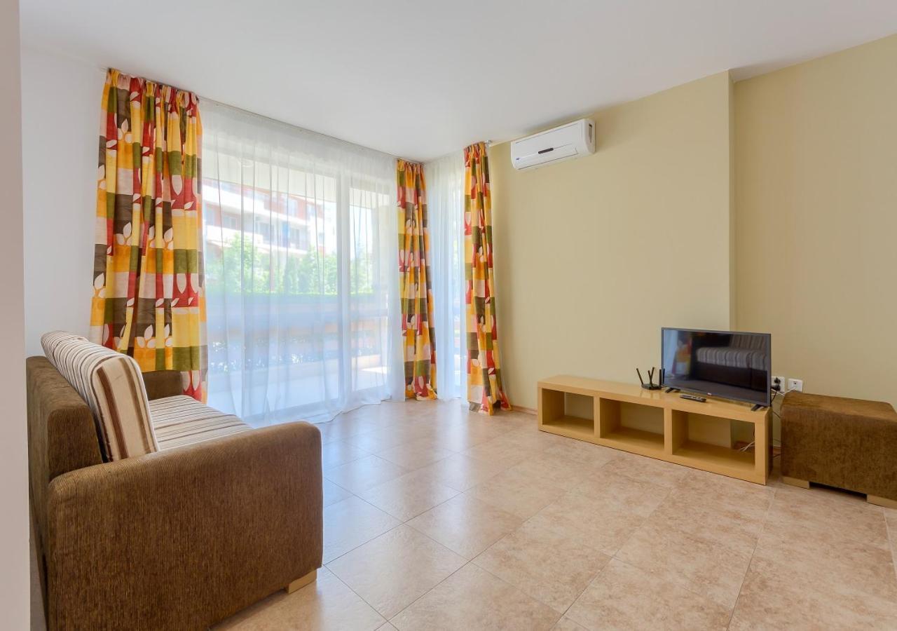Robinson Beach Apartments Burgas-provinsen Eksteriør bilde