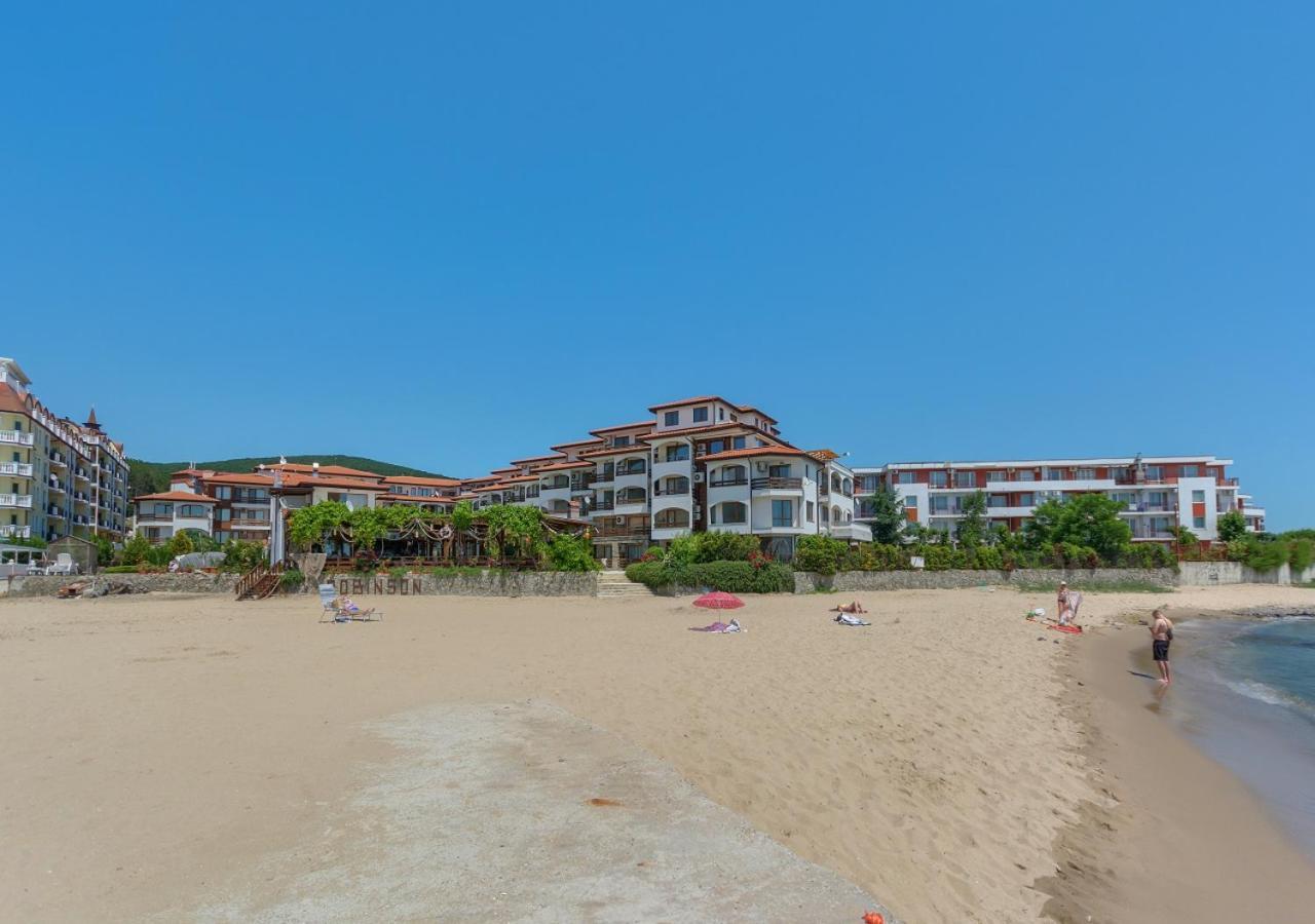 Robinson Beach Apartments Burgas-provinsen Eksteriør bilde