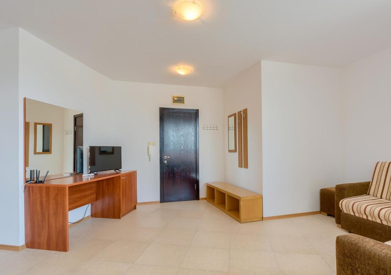 Robinson Beach Apartments Burgas-provinsen Eksteriør bilde