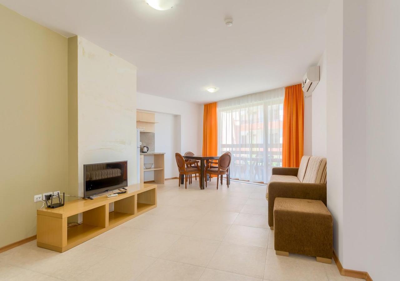 Robinson Beach Apartments Burgas-provinsen Eksteriør bilde